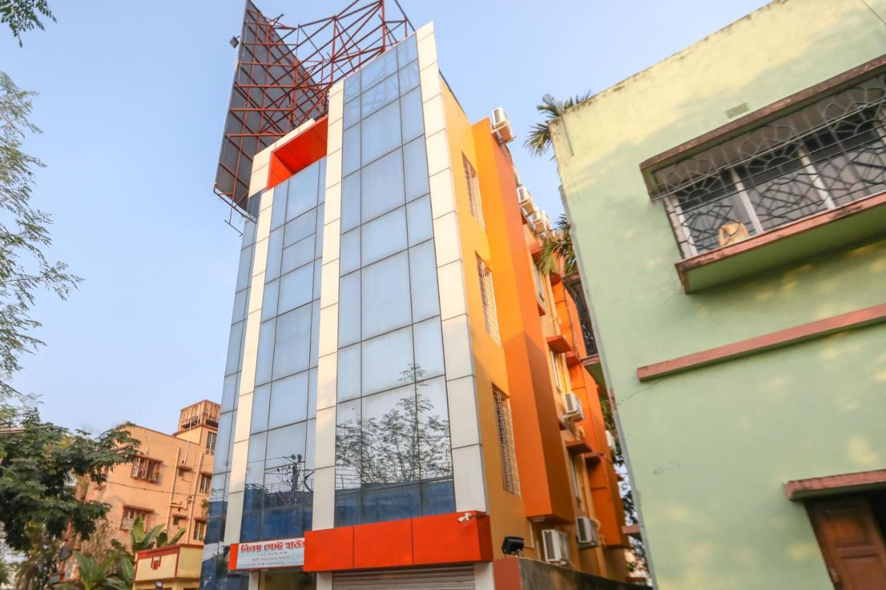 Oyo 62042 Niloy Guest House Jādabpur Esterno foto